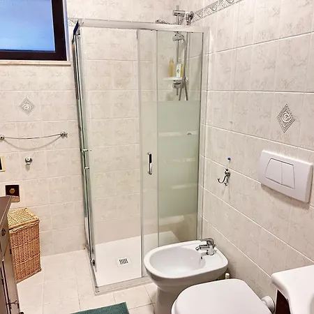 La Rotonda Sul Mare Apartment *