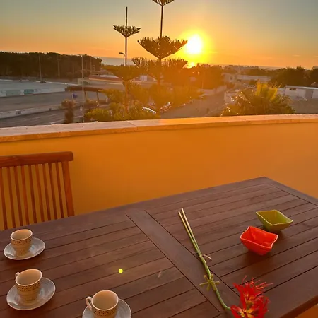 Apartment La Rotonda Sul Mare